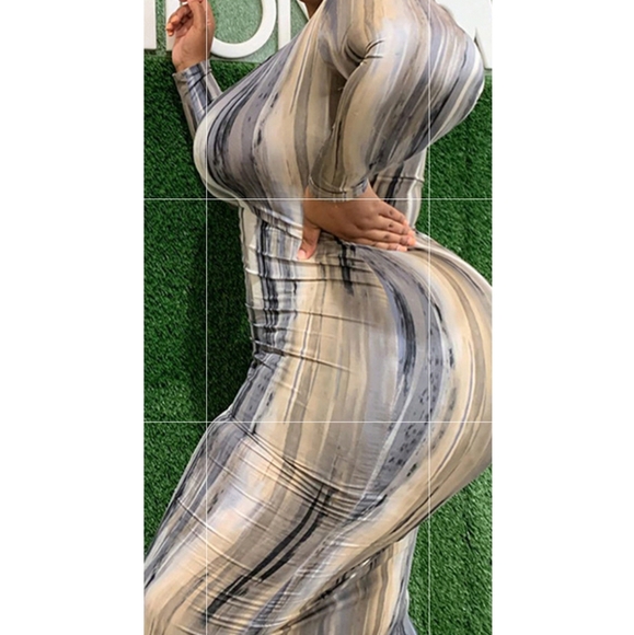 Abstract design stretch dress - Picture 1 of 2